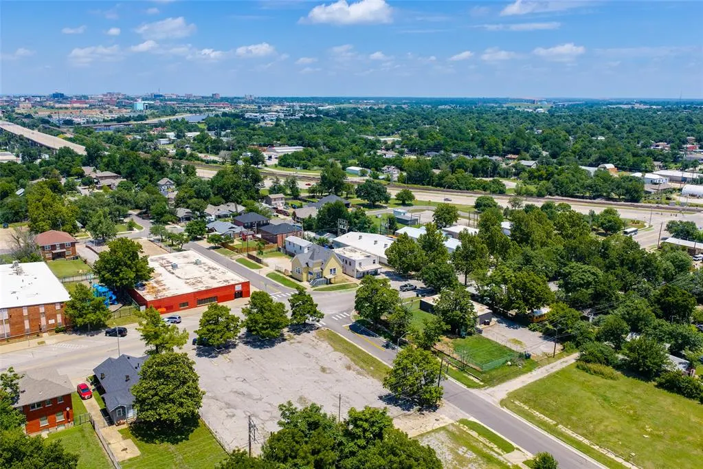 Photo 14 — 31 SW 25th Street, Oklahoma City, OK 73109