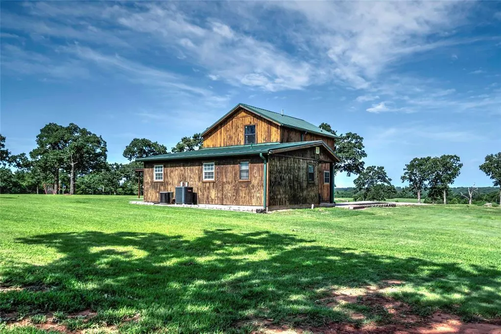 Photo 7 — 338522 E 930 Road, Wellston, OK 74881