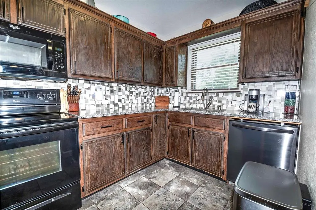 Photo 25 — 338522 E 930 Road, Wellston, OK 74881