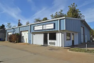 Sold home at 6505 NW 36th Street