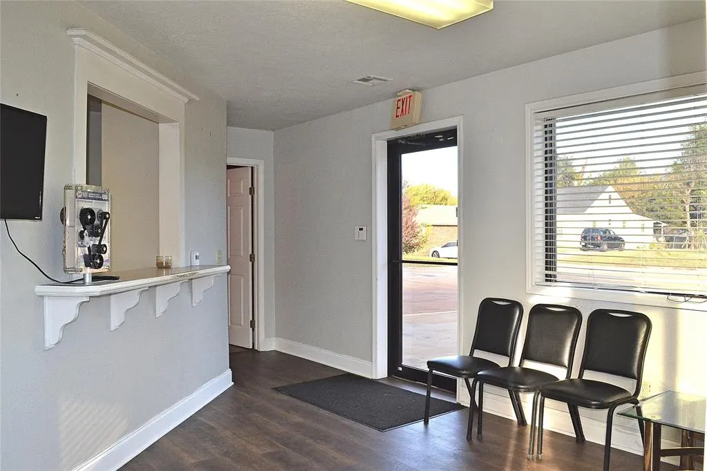 Photo 5 — Address unavailable, Bethany, OK 73008