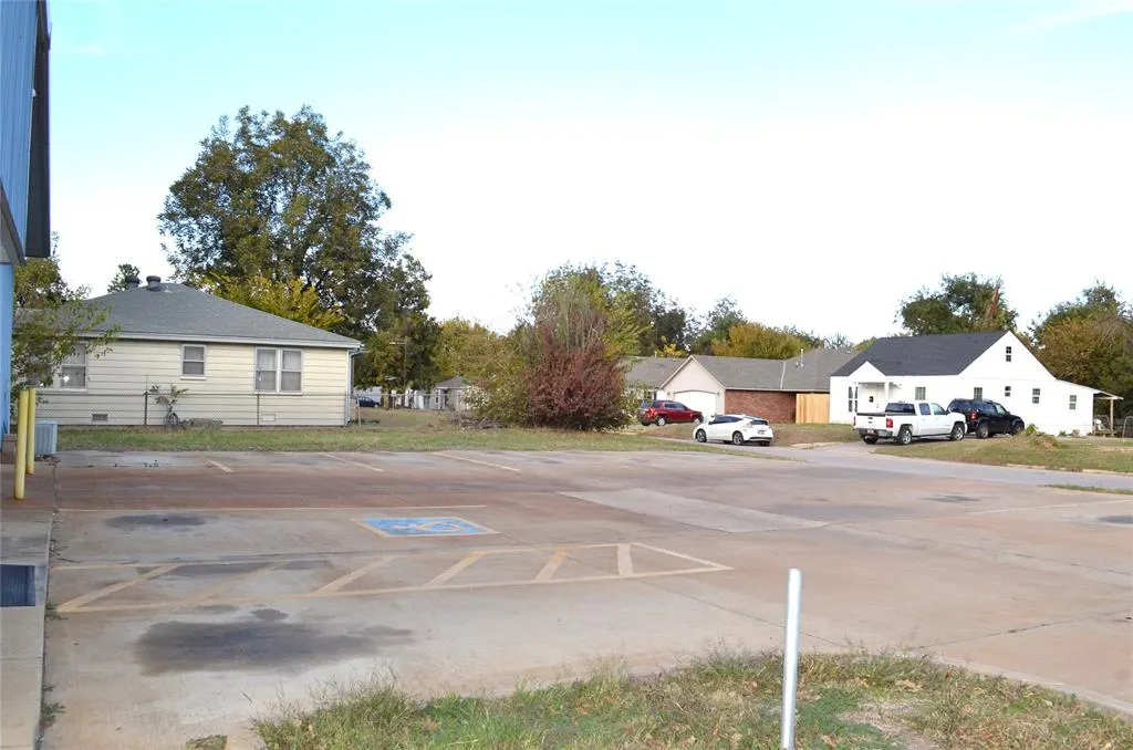 Photo 21 — Address unavailable, Bethany, OK 73008