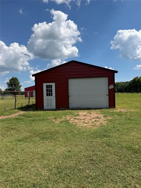 Photo 4 — 23070 County Road 3416, Byars, OK 74831
