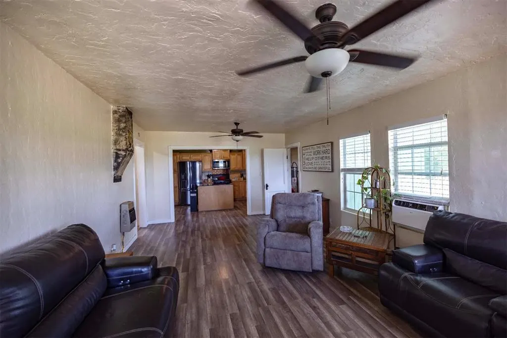 Photo 12 — 23070 County Road 3416, Byars, OK 74831