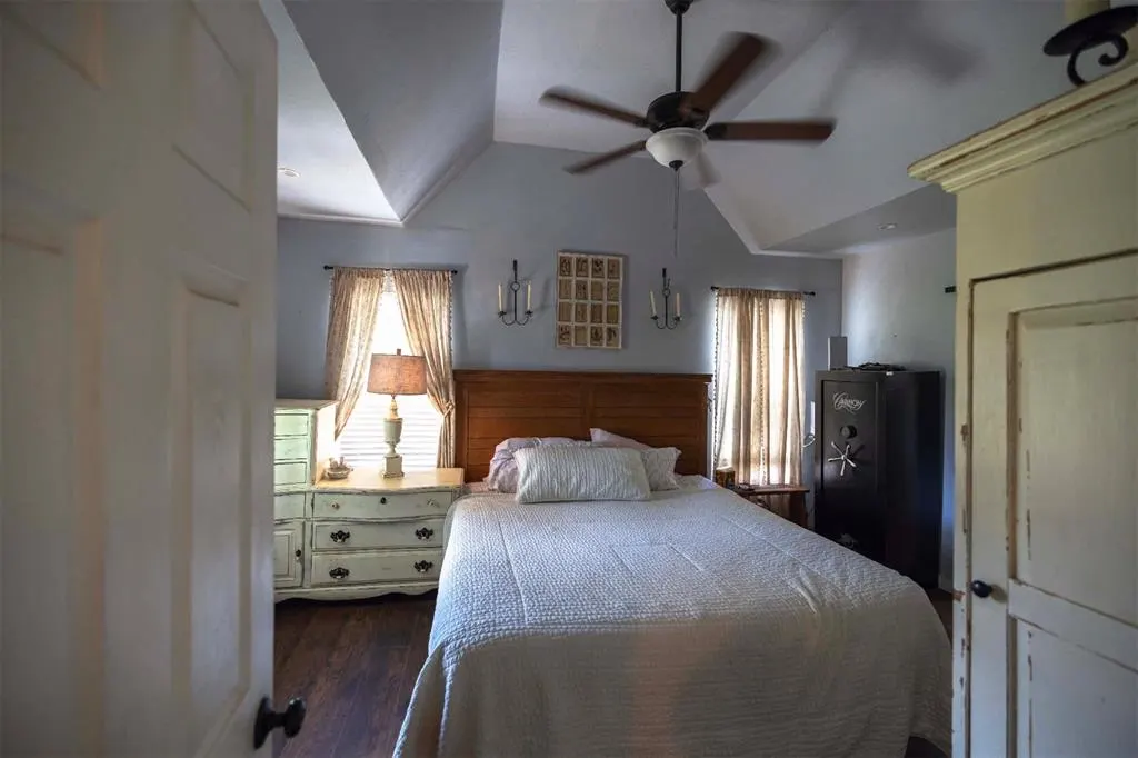 Photo 24 — 23070 County Road 3416, Byars, OK 74831