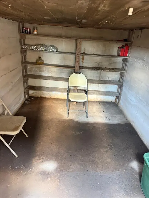 Photo 37 — 23070 County Road 3416, Byars, OK 74831