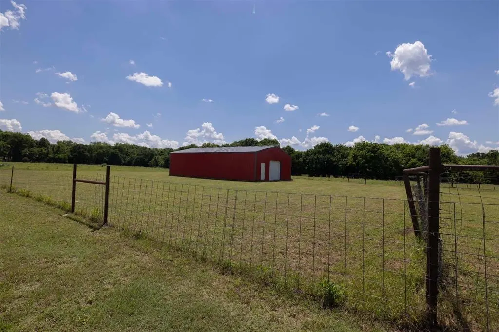 Photo 48 — 23070 County Road 3416, Byars, OK 74831