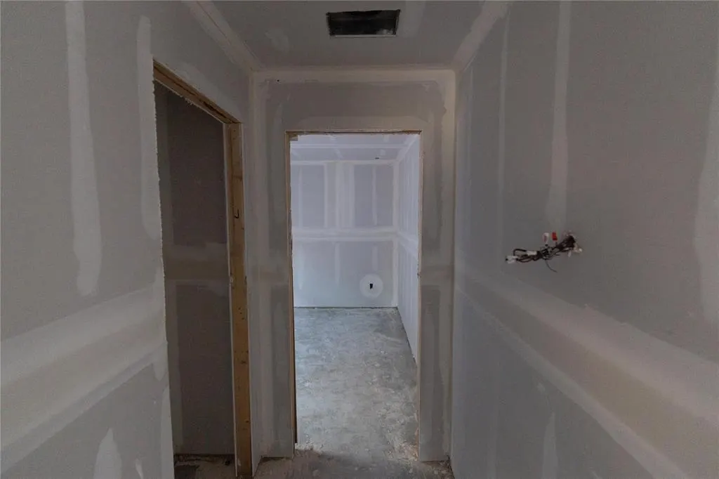 Photo 16 — 816 Peony Place, Edmond, OK 73034