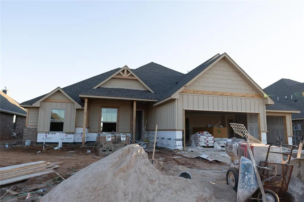 Photo 17 — 816 Peony Place, Edmond, OK 73034