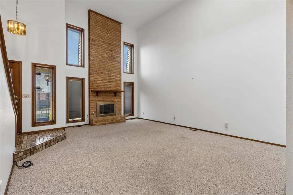 Photo 5 — 3503 NW 41st Street, Oklahoma City, OK 73112