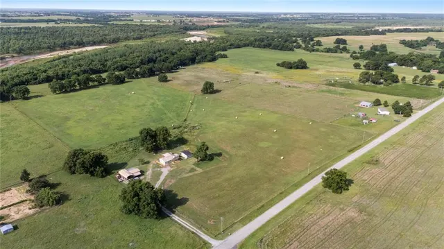 Photo 5 — Box Road, Lexington, OK 73051
