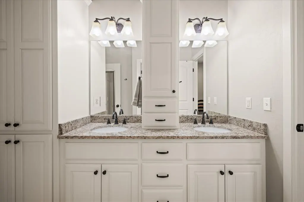 Photo 34 — 1204 Turnberry Circle, Shawnee, OK 74801