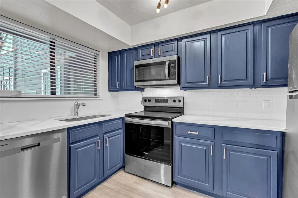Photo 5 — 11560 N May Avenue G205, Oklahoma City, OK 73120