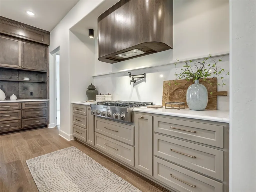 Photo 10 — 9401 Far Hills Court, Arcadia, OK 73007