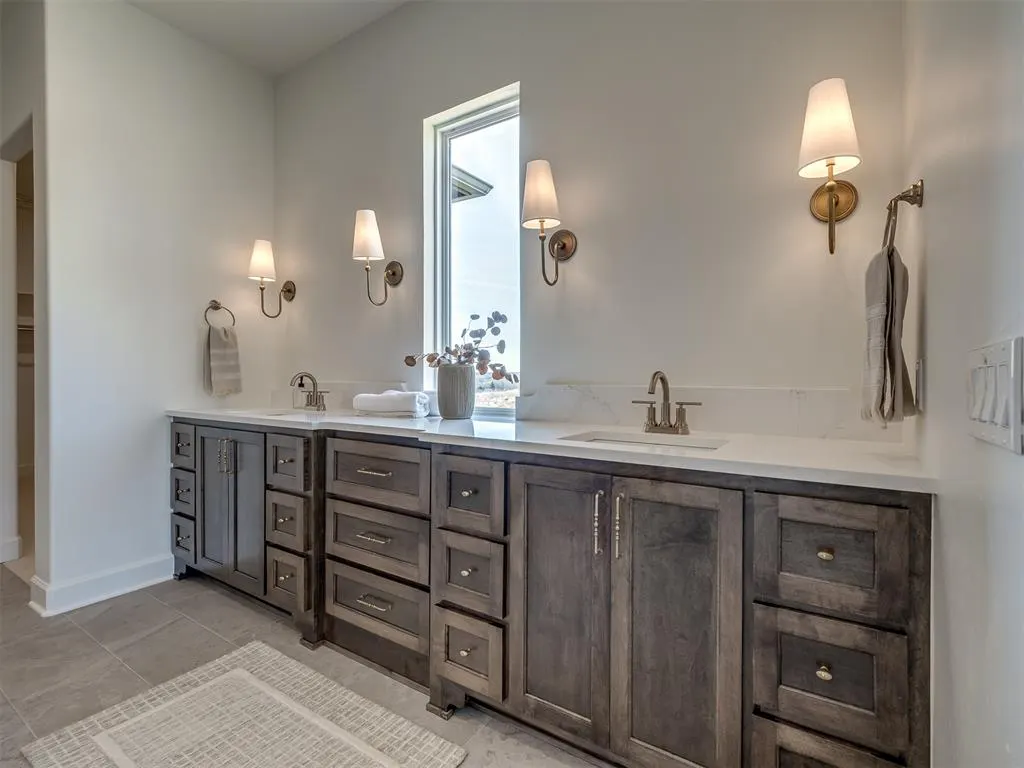 Photo 20 — 9401 Far Hills Court, Arcadia, OK 73007