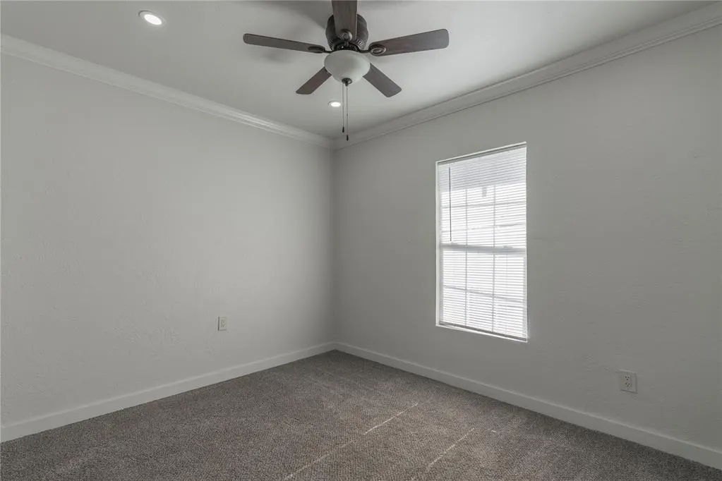 Photo 17 — 2926 NW 15th Street, Oklahoma City, OK 73107