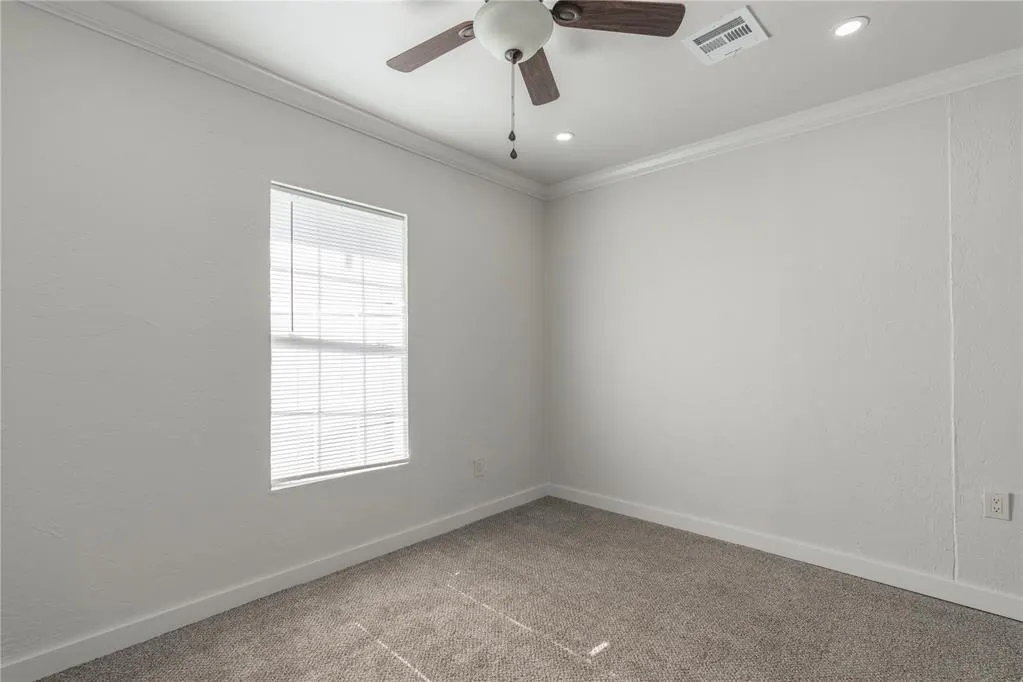 Photo 19 — 2926 NW 15th Street, Oklahoma City, OK 73107