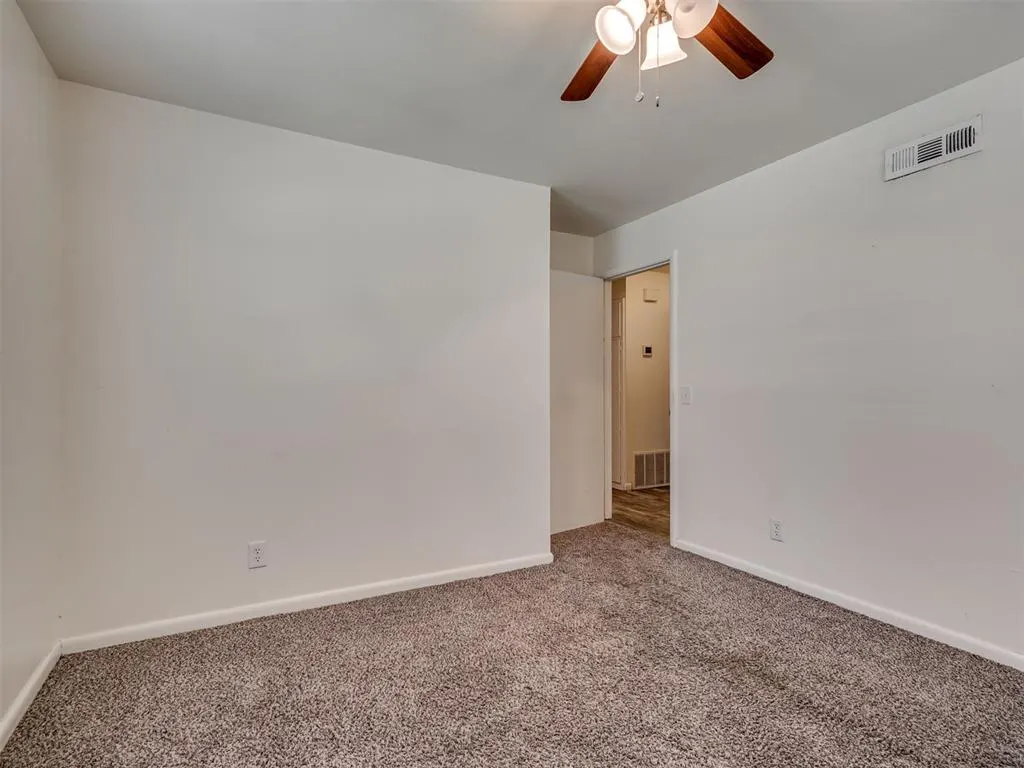 Photo 20 — 1205 SW 55th Street, Oklahoma City, OK 73109