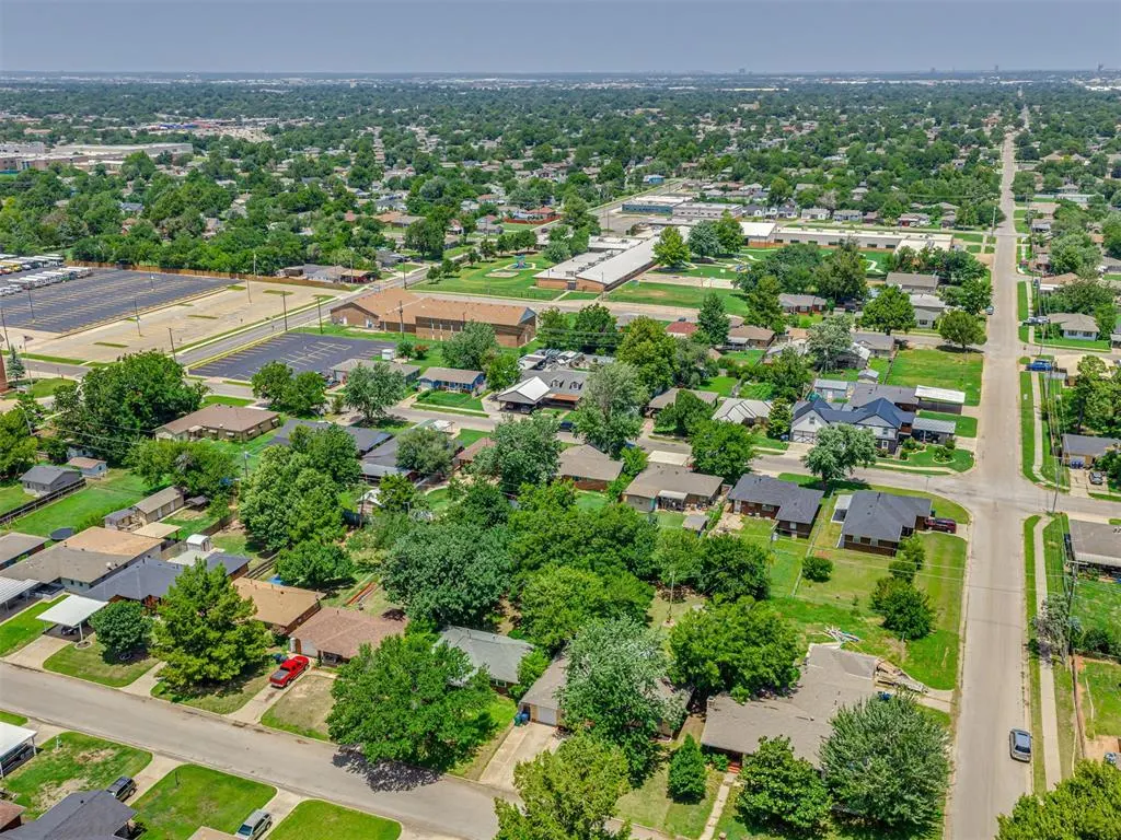 Photo 32 — 1205 SW 55th Street, Oklahoma City, OK 73109