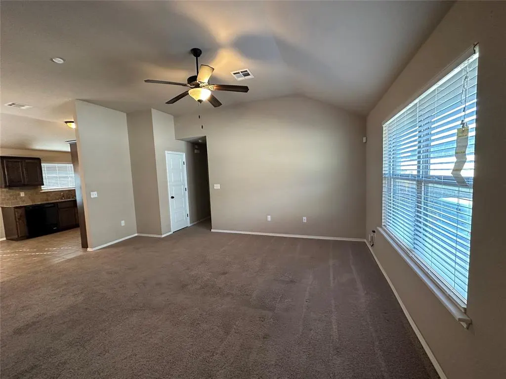 Photo 5 — 5811 Marblewood Drive, Oklahoma City, OK 73179