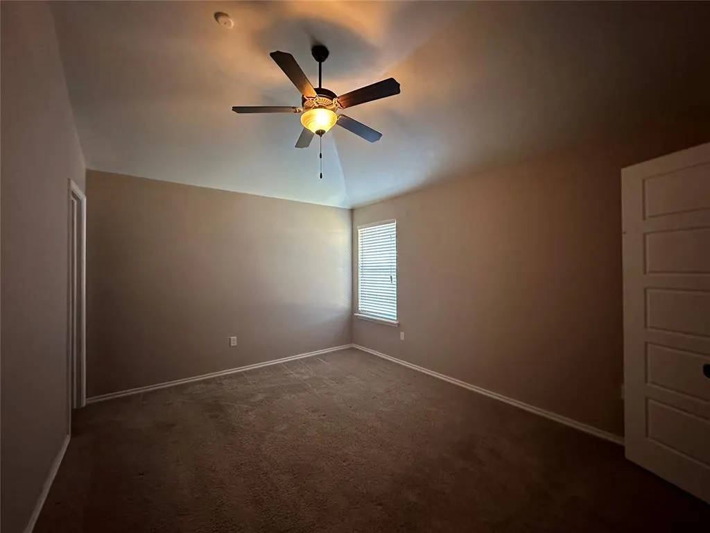 Photo 10 — 5811 Marblewood Drive, Oklahoma City, OK 73179