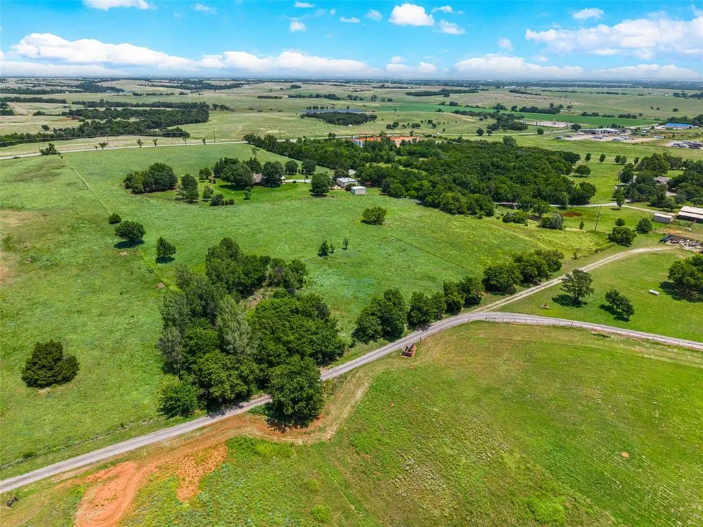 Photo 44 — 2882 Us-277 Highway W, Ninnekah, OK 73067