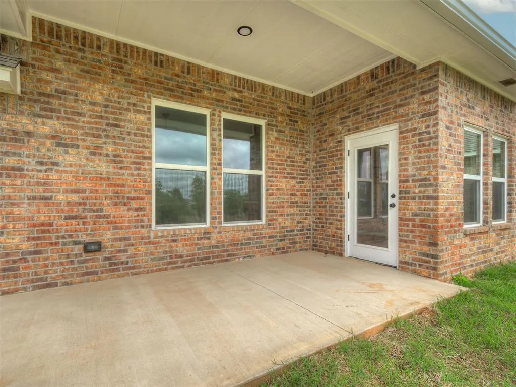 Photo 30 — 12429 Dolche Vita Drive, Yukon, OK 73099