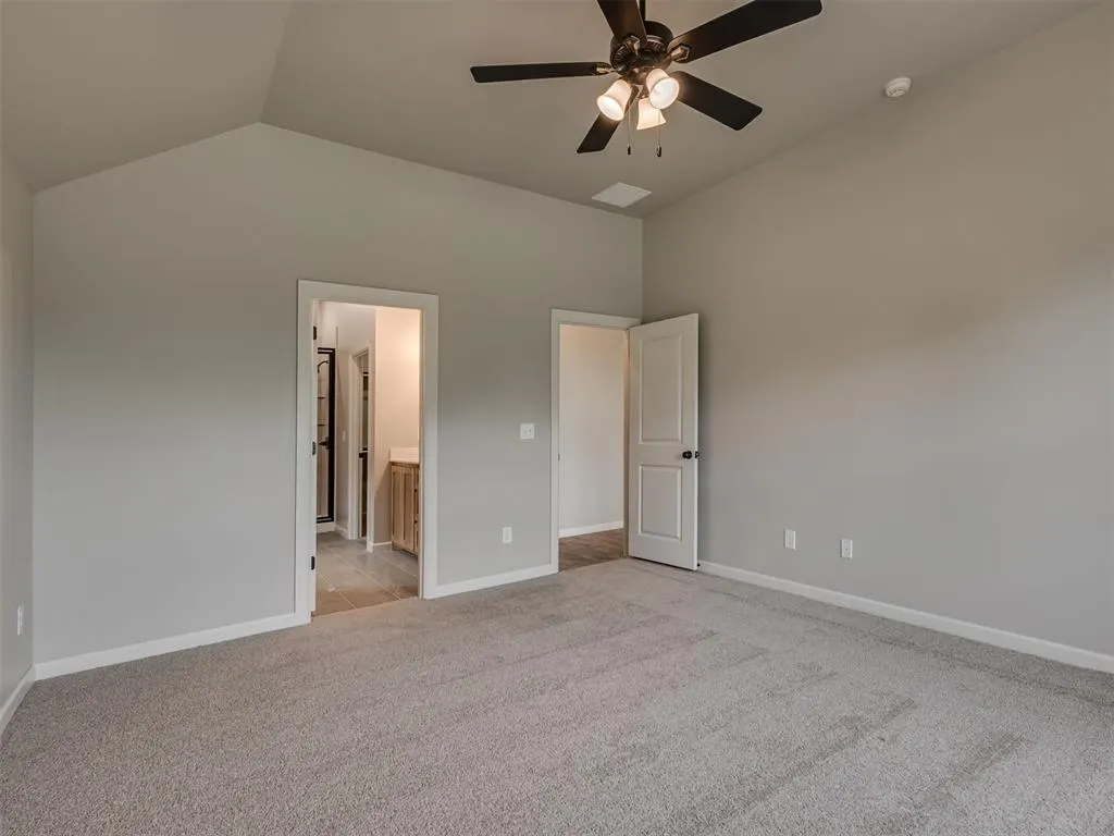 Photo 12 — 12429 Dolche Vita Drive, Yukon, OK 73099