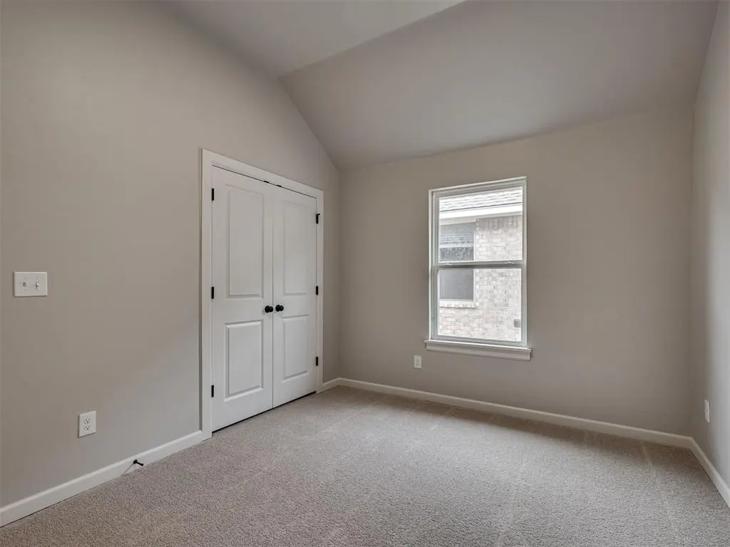 Photo 21 — 12429 Dolche Vita Drive, Yukon, OK 73099