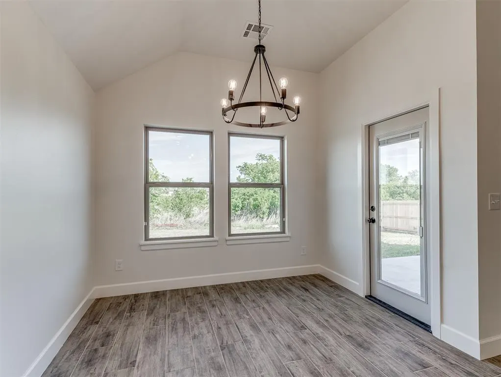 Photo 9 — 12417 Dolche Vita Drive, Yukon, OK 73099