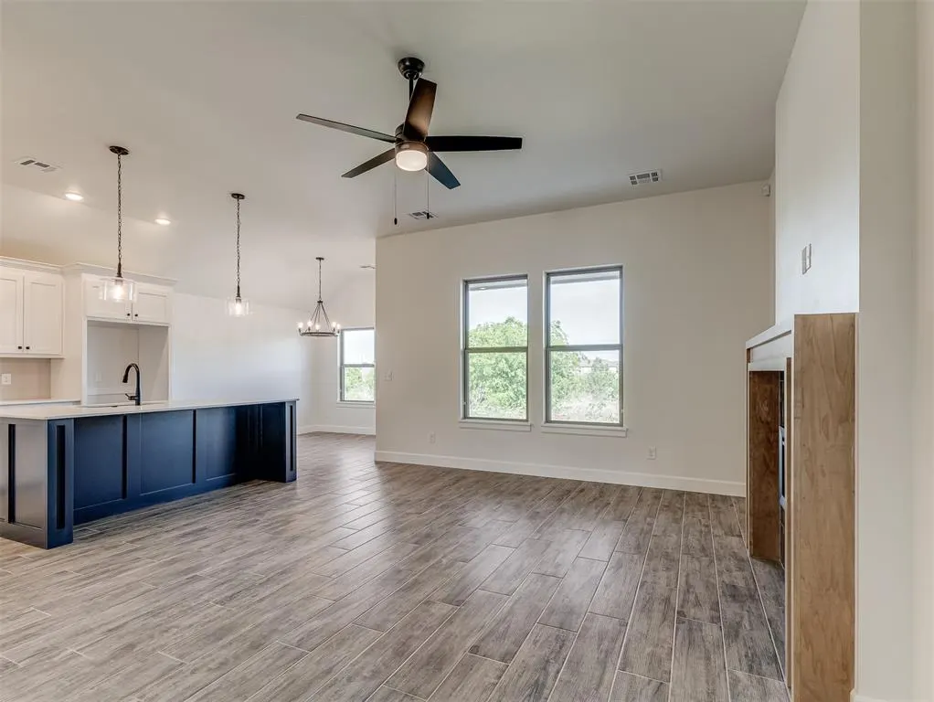 Photo 10 — 12417 Dolche Vita Drive, Yukon, OK 73099