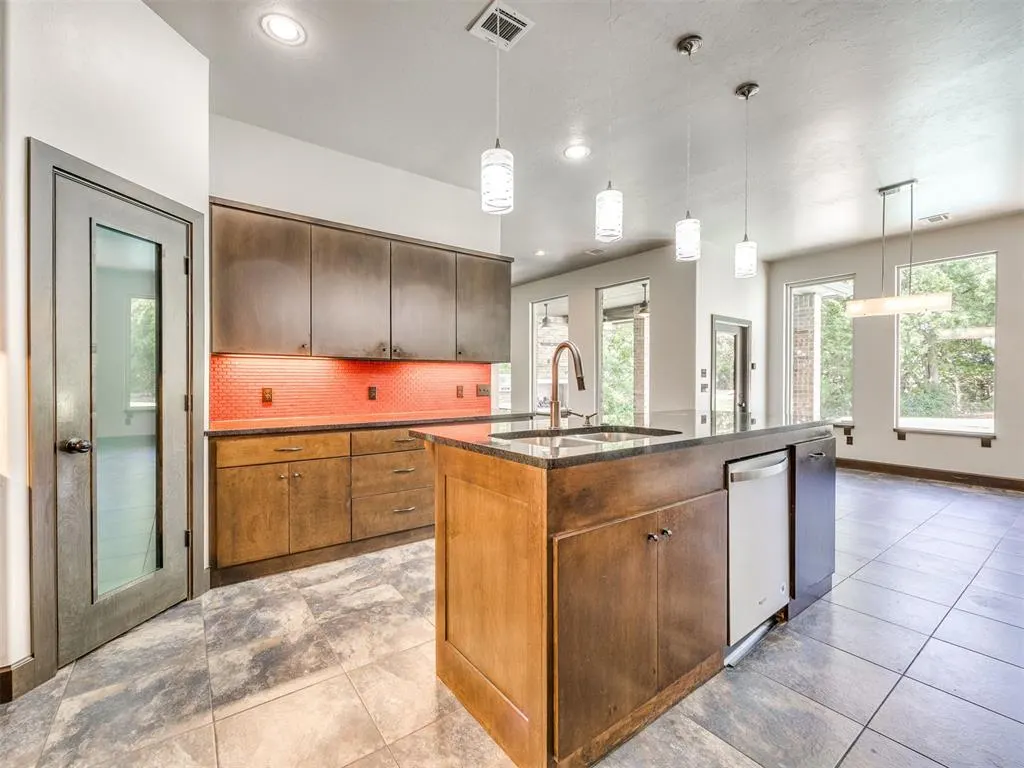 Photo 10 — 5301 SE 155th Street, Oklahoma City, OK 73165