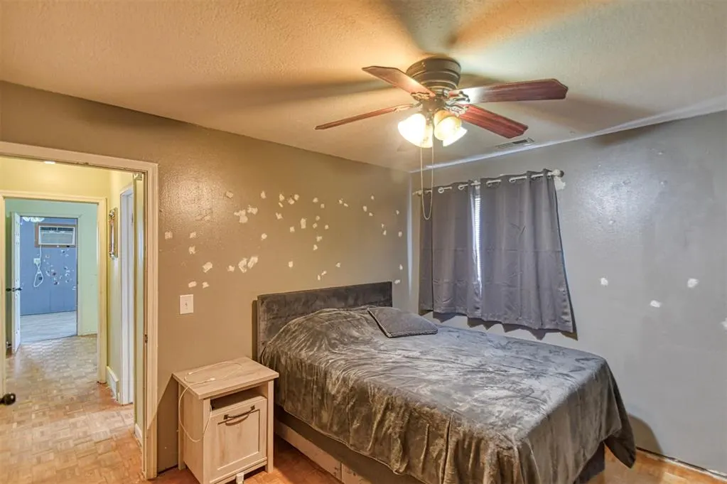 Photo 10 — 5420 S Lee Avenue, Oklahoma City, OK 73109