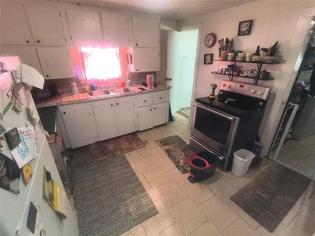 Photo 6 — 2315 SW 23rd Street, Oklahoma City, OK 73108