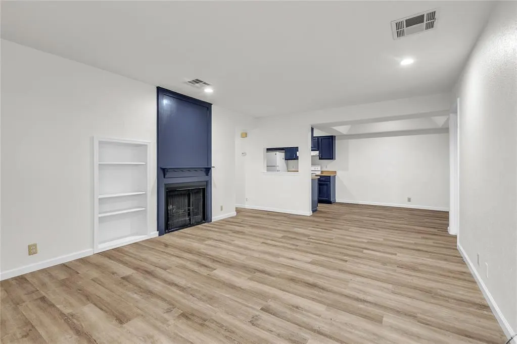 Front exterior — 11425 Springhollow Road 1602, Oklahoma City, OK 73120