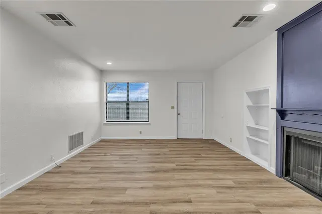 Photo 2 — 11425 Springhollow Road 1602, Oklahoma City, OK 73120