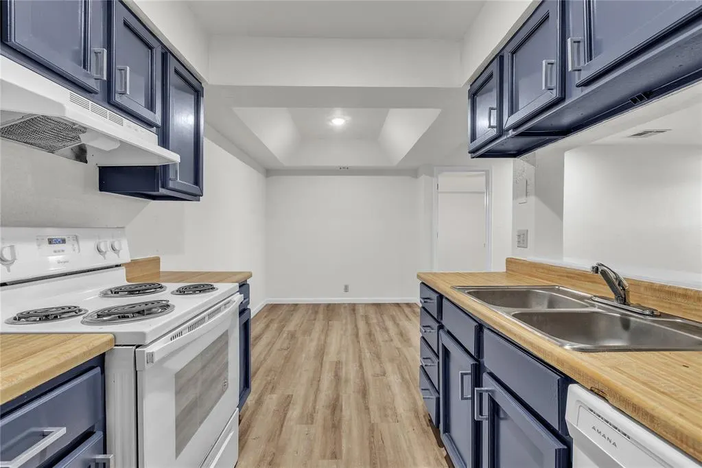 Photo 5 — 11425 Springhollow Road 1602, Oklahoma City, OK 73120
