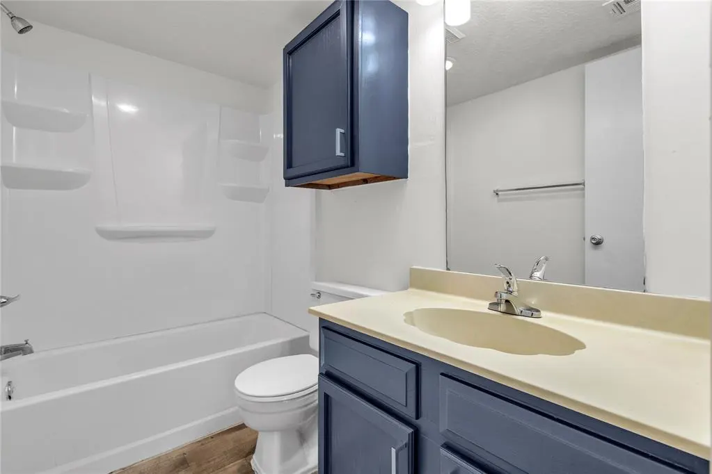 Photo 11 — 11425 Springhollow Road 1602, Oklahoma City, OK 73120