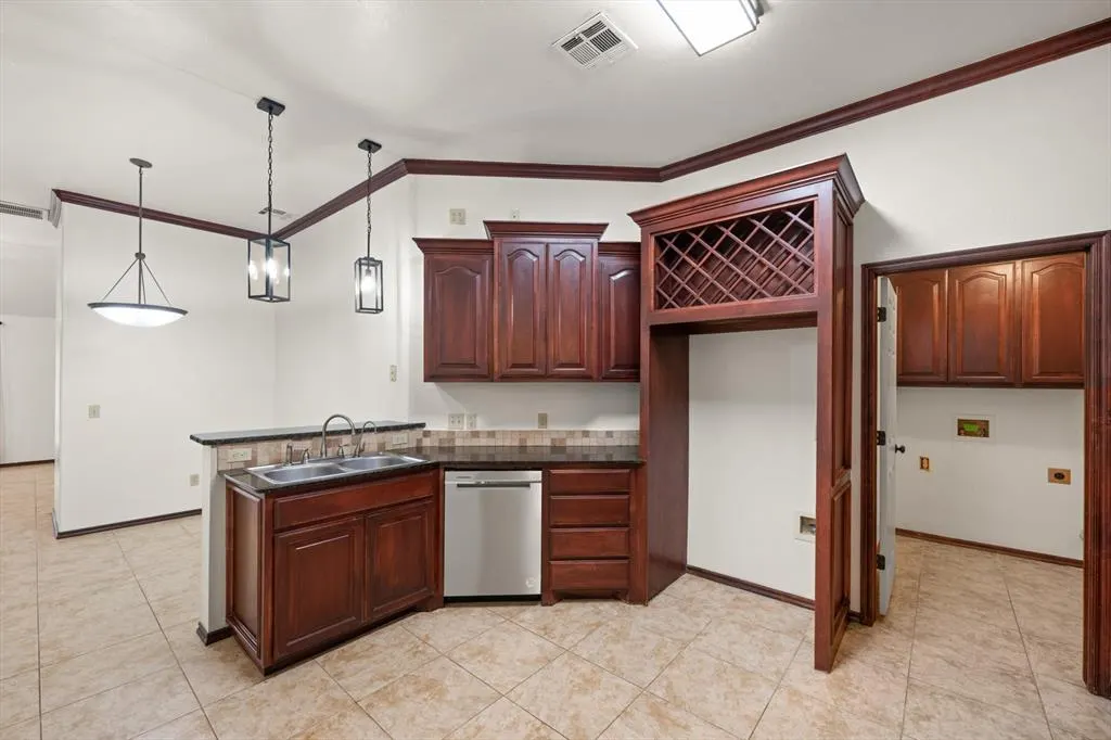Photo 10 — 1100 NW 138th Street, Edmond, OK 73013