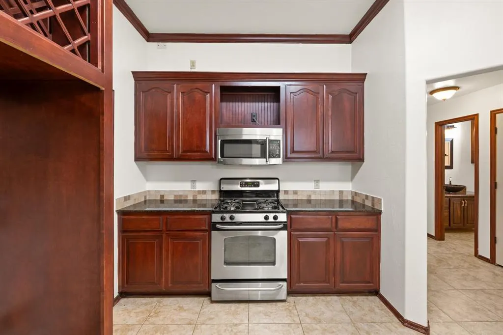 Photo 11 — 1100 NW 138th Street, Edmond, OK 73013