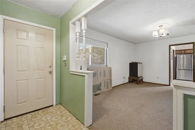 Photo 4 — 1018 W Windsor Way, Mustang, OK 73064