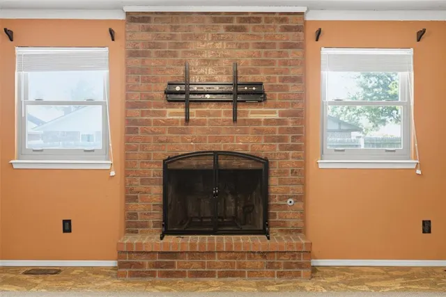 Photo 6 — 1018 W Windsor Way, Mustang, OK 73064