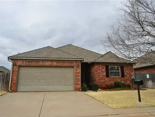 Sold home at 4613 NW 119th Street