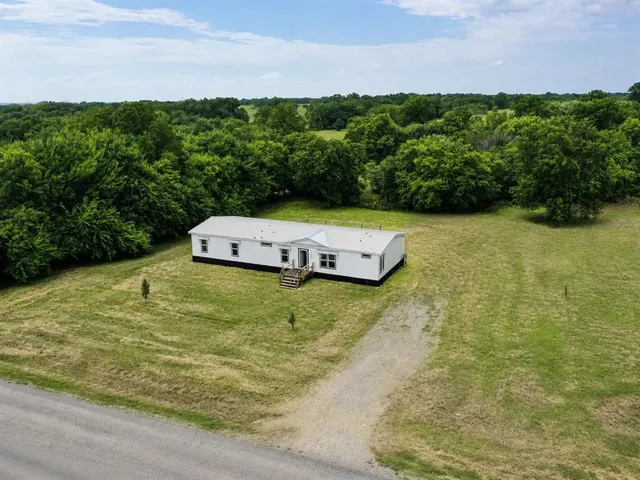 Photo 2 — 9408 Joy Road, Wynnewood, OK 73098