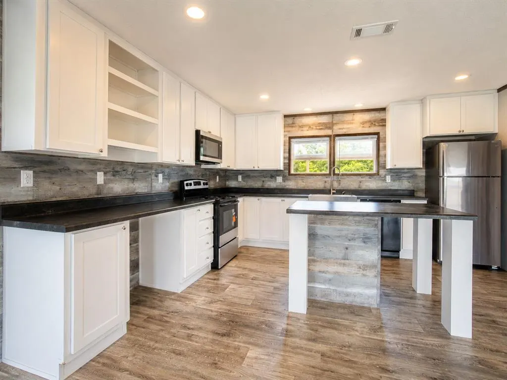 Photo 8 — 9408 Joy Road, Wynnewood, OK 73098