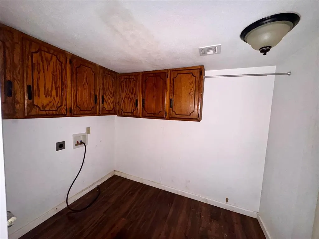 Photo 18 — 107 N Highland Street, Seminole, OK 74868
