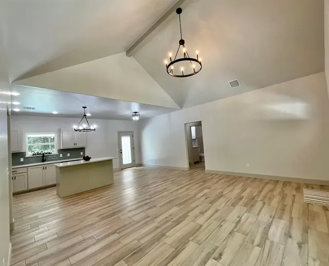 Photo 5 — 37975 New Hope Road, Tecumseh, OK 74873