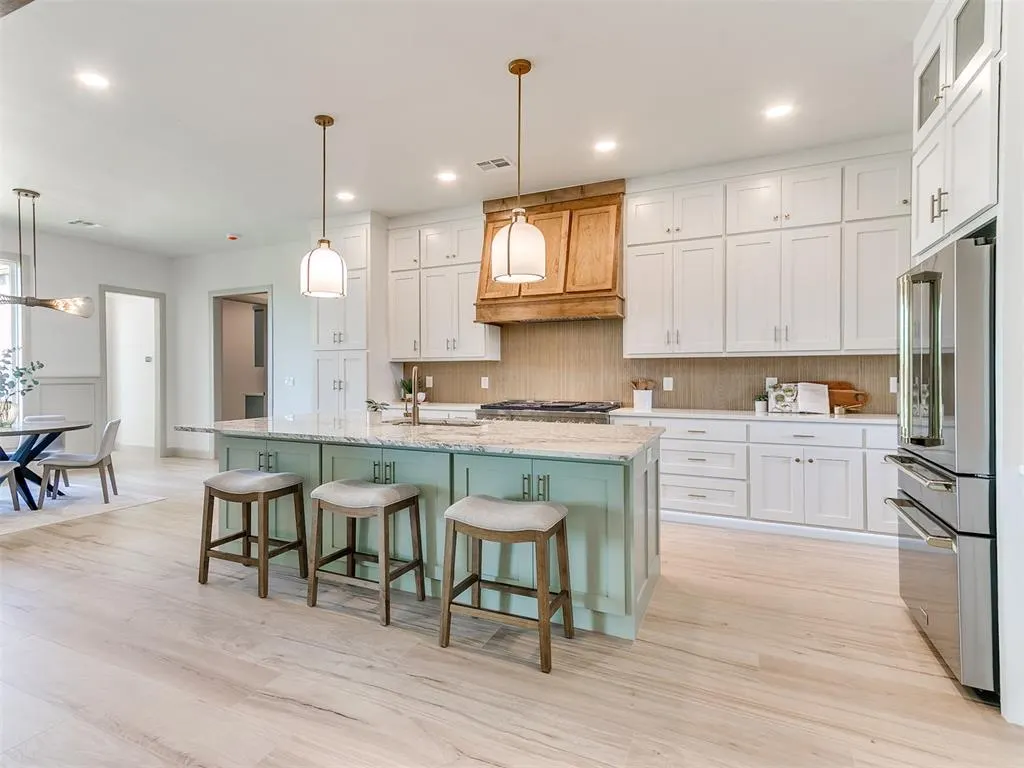 Photo 12 — 4604 SE 37th Street, Moore, OK 73160