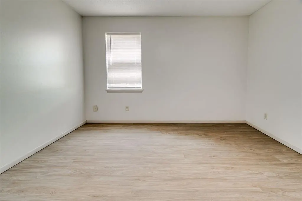 Photo 30 — 10501 N McKinley Avenue, Oklahoma City, OK 73114