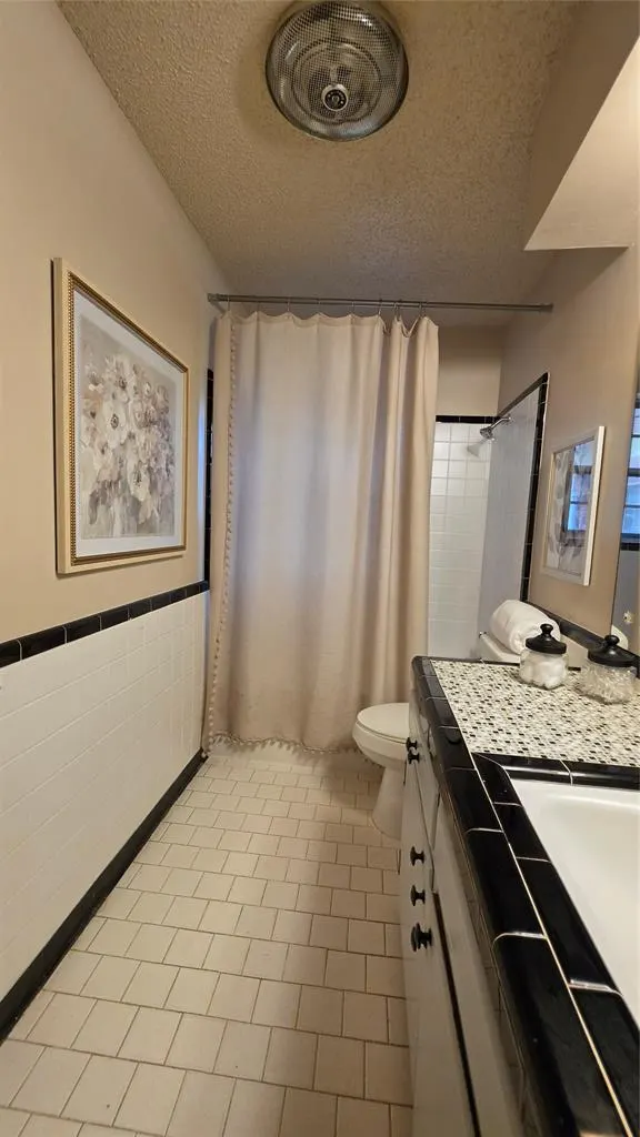 Photo 4 — 340 NE 60th Street, Oklahoma City, OK 73105